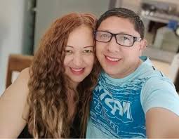 Ya decía yo que algo extraño se escuchaba 😳