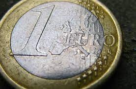 1 euro = 1.2169 united states dollar, 1 united states dollar = 0.8218 euro. 2002 Say Hello To Your New Currency The Euro