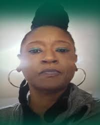 Tammy Hurd's Instagram, Twitter & Facebook