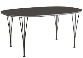 Small oval coffee tables are both functional and elegant, whether in front of a loveseat or between two armchairs. Coffee Table Series Round Small Fritz Hansen 75 X H 47 Cm Fritz Hansen A222