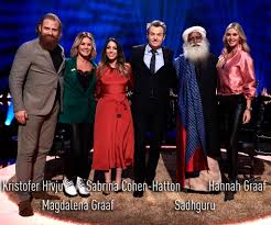 In 1998, she and her sister hannah joined together and formed the group the graaf sisters, who became popular with the song. Skavlan From Londom Magdalena Graaf Helena Graaf Kristopher Hivju Sadhguru Sabrina Cohen Hatton Tv Episode 2019 Imdb