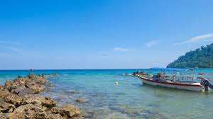Sebaliknya, dapatkan ke mersing dan ambil salah satu feri bluewater express ke pulau itu. Pakej Percutian Ke Pulau Tioman 2021 2022 Murah Best Tripfez Travel
