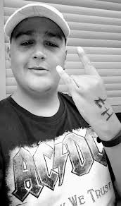 Good evening everyone! First of all, thank you for the invitation to join  this group. My name is Daniel Santos, I'm from Portugal. It may seem  strange, but it's all true, and