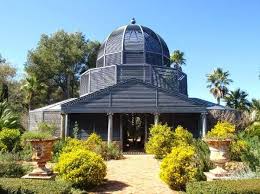 imagenes de un jardin bellisimo bee houses garden design mediterranean garden