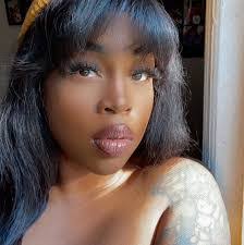 Kenya Benton's Instagram, Twitter & Facebook