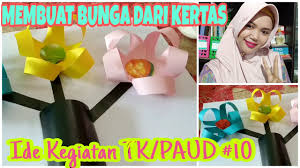 Hiasan dinding yang memiliki berat 40. Membuat Bunga Dari Kertas Ide Kegiatan Tk Paud Tema Tanaman Youtube