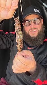 How to Bait Up a Dongle Rig with Rag Worm🪱🔥. #seafishing #dongle  #theshorehunter #ukbeachfishing #fishinghelp #fishing #catchingfish #beach  #fishinglife #fishingcoach #fish #chesilbeach #chesil #seaside