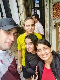 21 of us was together today! 😍 14 runners: Maja, Tanja, Michi, Bec Ca,  Clay, Karen, Adeep, Lisa, Christine, Sabine, Jessica, Patti, Sally, and me.  7 tea/glühwein championships: Michael, Brenda, Anne, Ashley,