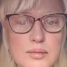 In Canada, it's common to let babies nap outside during winter ❄️🌨️