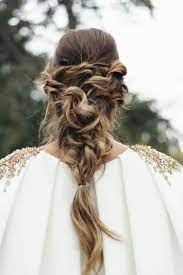 50 fotos de peinados de novia con velo para inspirarte y ayudarte a elegir el estilo perfecto para tu boda. El Peinado Para Una Novia Con Velo Extensionmania