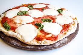 Authentic Italian Margherita Pizza Recipe Sofabfood Recipe Authentic Italian Pizza Margherita Pizza Recipe Pizza Recipes