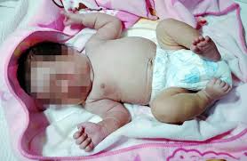 Kumpulan arti nama bayi, nama anak bayi laki laki islami, arab, inggris, jawa, modern, kristen terbaru 2020. Tangisan Bayi Bogel Di Bawah Tangki Air