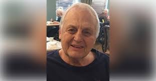 Robert Timmerman's Instagram, Twitter & Facebook