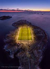 The henningsvær idrettslag stadion in the small fishing village of henningsvær, located on two small islands off lofoten, in norway, can hardly be called a stadium; Wayne Daghe Munegu On Twitter Stadion Gospin Dolac Croatie Imotski Croatia Footballstadium