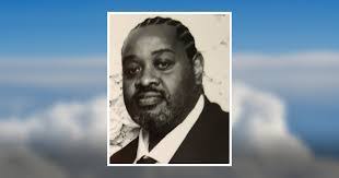 Linda Mapp's Instagram, Twitter & Facebook