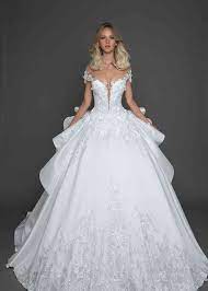 Wedding Dress Photos Wedding Dress Pictures Weddingwire Com Wedding Dresses Kleinfeld Princess Wedding Dresses Cinderella Wedding Dresses