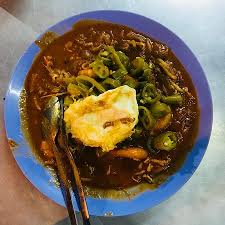 Penang char1 koay1 teow2) is a popular hawker dish of flat rice noodles stir fried with prawns, eggs (mostly chicken but some times duck), bean sprouts and chives ( koo chye ). Sany Char Kuey Teow Bayan Lepas Restaurant Reviews Phone Number Photos Tripadvisor