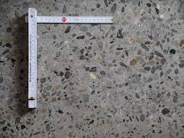 Nach der erhärtung des harzes enstand ein widerstandfähiger, harter kunststoff von dunkler farbe, der sich auch durch erhitzen nicht wieder. Beton Wikipedia