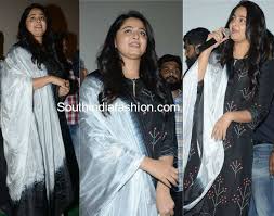 Anushka shetty fans club on instagram: Anushka Shetty In A Simple Palazzo Suit South India Fashion