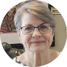 Lynne Sutherland's Instagram, Twitter & Facebook