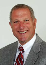 Lauretti easily wins 12th mayoral term