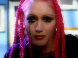 Love Gwen Stefani S Hair In The No Doubt Ex Girlfriend Video Girlfriend Videos Gwen Stefani Gwen Stefani Style