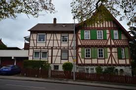 Hier finden sie häuser vieler immobilienportale und durch die einfache & schnelle häusersuche mit intuitiven filtermöglichkeiten ist das. Archiv Hauser Zum Verkauf Reiflestrasse Gerlingen Mapio Net