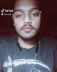 Ek ladki ko dekha 😜...