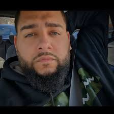 Awol 3000 projector with 100 inch screen recommended