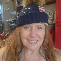 Bobbie Dowd's Instagram, Twitter & Facebook