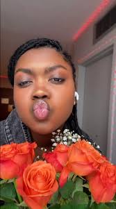 I hope y'all had a phenomenal #ValentinesDay yesterday! Know that you're  love by many (including me). ❤️