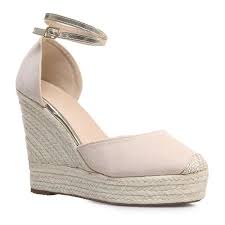Maybe you would like to learn more about one of these? Espadrilles Compensees Beiges Avec Bride Doree Beige Cdiscount Chaussures