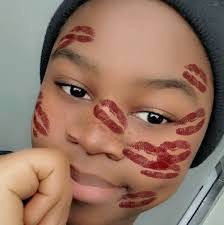 When a bathroom turns into a dangerous game of passion & power. 🔥 #iqiyi  #darklight #wangyilei #wuchunyi #verticaldrama #shortdrama #cdrama  #mustwatch #爱奇艺 #微剧 #暗光 #王译磊 #吴纯一