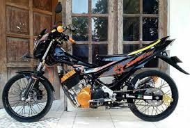 Sampainya kamu di blog ini, pasti lagi mencari desain modifikasi satria fu untuk tunggangan kesayanganmu. Modifikasi Satria Fu 2008 Hitam