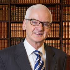 Holly Joe's Instagram, Twitter & Facebook