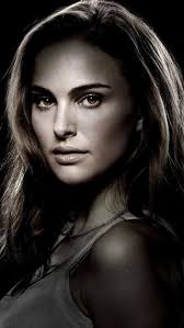 Look what I got framed up. Natalie Portman is a freaking hard autograph to  get so I had to!