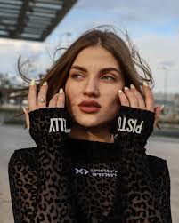 🫶🏻Don't forget to tag us @ellypistol + #ellypistol for a chance to be  featured like Elly babe @elysianity in the Wild Leo Ls Top🐆🖤