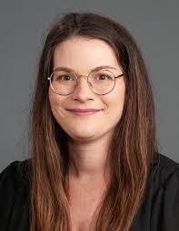 Antoinette Burris's Instagram, Twitter & Facebook