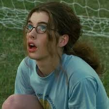 Chief among them was princess anne, who valued her privacy even after recognizing fortune in the day after the attack, princess anne and captain mark phillips returned to routine at their home on. 9 Foto Muda Anne Hathaway Pemain Princess Diaries Idola Era 90 An