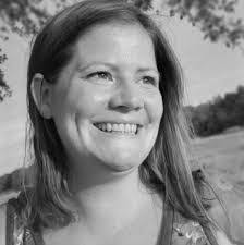 Gemma Saunders's Instagram, Twitter & Facebook