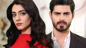 Mireasa – Episodul 368** este pe SubtitrariTurcesti!** 💔** Mukadder credea  că a câștigat... dar Esma nu uită și nu iartă! Cihan va afla în sfârșit  adevărul despre mama lui? 🔗 Link în comentarii!