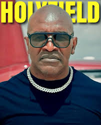 Larry Holmes is known as having the best jab. Ernie Shavers/George Foreman  hardest puncher. I think there's a solid argument that Evander Holyfield is  the best counterpuncher of all time!