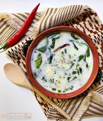 Seara, acasa, am incercat sa o recreez din memorie. Ciorba De Salata Verde Cu Afumatura Kitchen4bu Ro