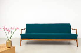 Left two arm bumper sofa end. 50er Jahre Sofa Schlafsofa 581 Magasin Mobel Vintage Midcentury Modern