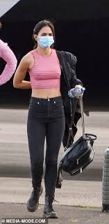 Paul mescal from 'normal people' is heading to australia for his next movie. Freedomroo Irish Star Paul Mescal Arrives Back In Sydney With Co Star Melissa Barrera Australiannewsreview