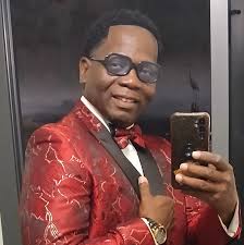 Husbands am I the only one that does not like my wife to cut her hair