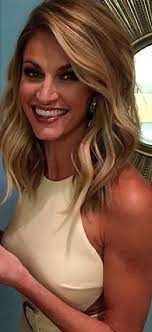 Erin andrews was born on may 4, 1978 in lewiston, maine, usa as erin jill andrews. Erin Andrews Bob Hair Styles Medium Long Hair Hair