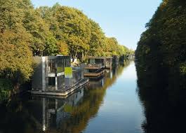 Einer Der Weniger Bekannten Grunzuge In Hamburg Von Der Aussenalster In Den Nordosten Der Stadt Wir Folgen Aussenalster Stadtereise Hamburg Geheimtipp Hamburg