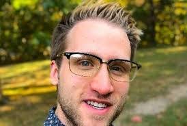 Charles Abraham's Instagram, Twitter & Facebook