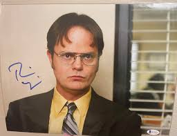 Is anyone obsessed with collecting streamily posters signed by actors?